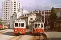 エーグル-オロン-モンテイ-シャンペリ鉄道に譲渡後のBDe4/4 111-113形（右）と同鉄道BDeh4/4 11-14形（左）、1979年