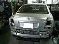 海外生産車に見られる金属骨格入りリヤバンパーの例（トヨタ・アベンシス）