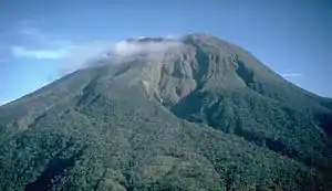 ブルサン山