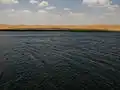 砂漠の真ん中にある「月の湖」