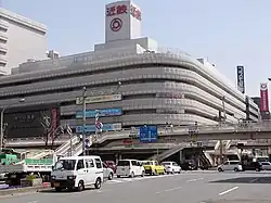 近鉄百貨店阿倍野本店(旧:西本館)2007年5月撮影。この建物は、あべのハルカス(タワー館)に建てかえられたため、現存しない。