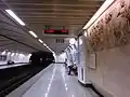 プラットホーム