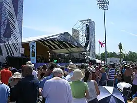 メインのACURAステージ(現Festivalステージ) 2006年