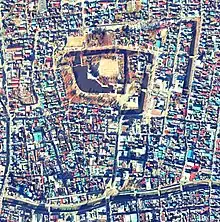 松本城址(1975年)国土交通省 国土地理院 地図・空中写真閲覧サービスの空中写真を基に作成。