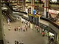 ターミナル1 内部