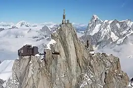 山頂部