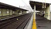 プラットホーム