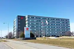 Air Canada Centre/Centre Air Canadaエア・カナダの本部。カエデの葉のロゴが見える。