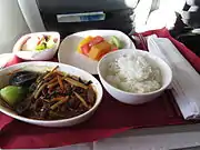 ビジネスクラス 機内食