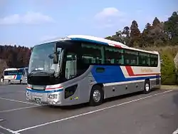 「エアポート事業部」（いすゞ・ガーラハイデッカー）