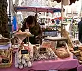 エクスのマルシェ(市場)　リシェルム広場の食料品市場。