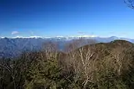 毛無山との間にある高デッキ付近から望む南アルプス
