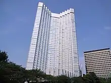 赤坂プリンスホテル(中央)