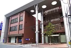 本店
