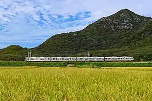 赤穂線を走行する223系電車(2022年9月坂越駅 - 西相生駅間)