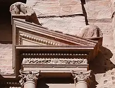 ファサードの細部装飾