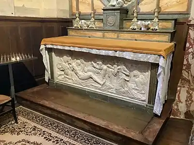 聖ヴァンサン・ドゥ・ポールのチャペルの祭壇