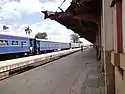 キューバ鉄道へ譲渡された車両（中央から右）