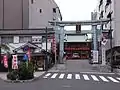 神田明神一之鳥居横の天野屋（2008年6月20日）