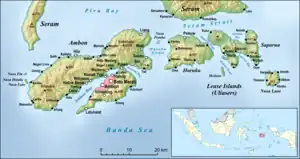 アンボン島（左）。右上はセラム島の南西部。