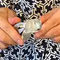 飴細工の金魚の製作。第1段階