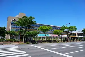 減築工事完了後の青森県庁舎(2020年6月)