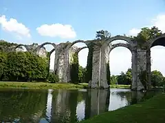 マントノンのウール運河