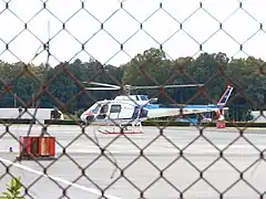 栃木ヘリポートに着陸する中日本航空のヘリコプター