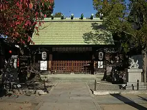 拝殿