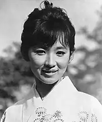 芦川 いづみ