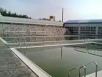 プール