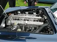 DB5のエンジン