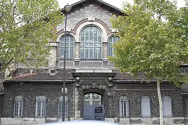 Ateliers Berthier, 32 boulevard Berthier, 1990