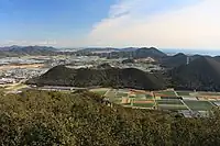 南東の渥美半島東部と右奥の太平洋