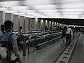 梅田駅にある動く歩道