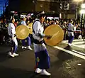重低音で迫力を出す大太鼓(高円寺)