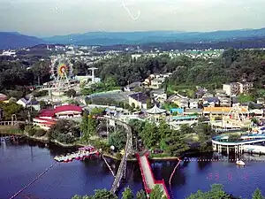 あやめ池遊園地全景(1993年08月)