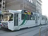 ヤラトラム(英語版)初期塗装(2117、2006年撮影)