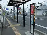 一般道上に設置されていた時代のBRTのりば（2012年9月）