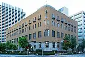 学士会館