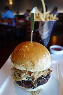 Furikake風味のハンバーガー