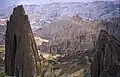ボリビア・ラパス近郊の月の谷 (en:Valle de la Luna (Bolivia))