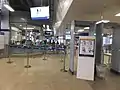 改札口