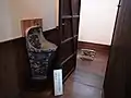 陶器製の便器
