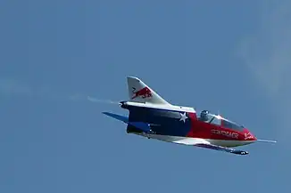 ビード BD-5J(レッドブル協賛バージョン)