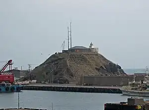 弁天島と松前灯台（2010年5月）