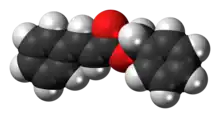 Space-filling model of the benzyl cinnamate molecule{{{画像alt1}}}