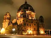 ベルリン大聖堂の夜景(ドイツ福音主義教会)