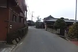 別所町石野の街並み