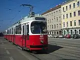 ウィーン市電E2形電車（2009年撮影）